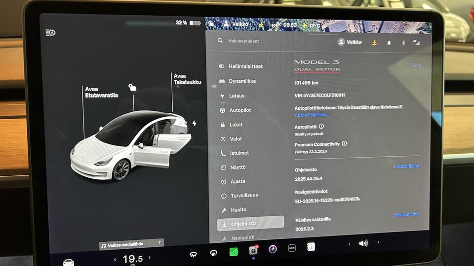Tesla Model 3 vaihtoauto