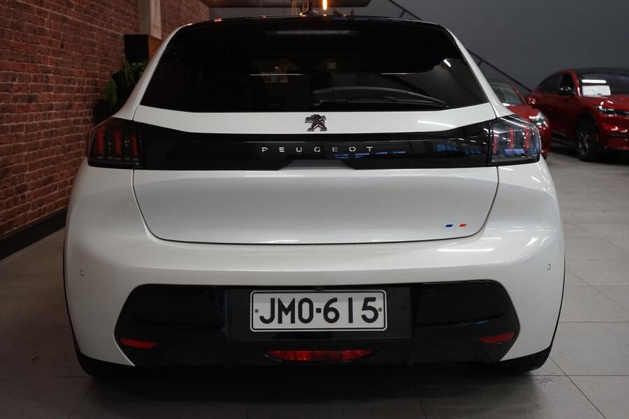 Peugeot e-208 vaihtoauto