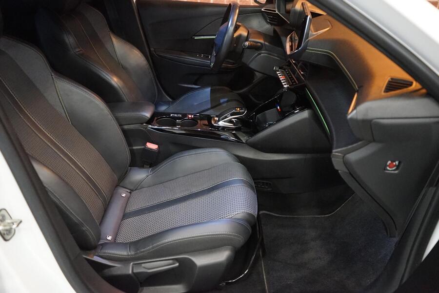 Peugeot e-208 vaihtoauto