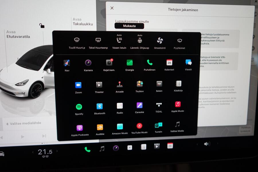 Tesla Model Y vaihtoauto