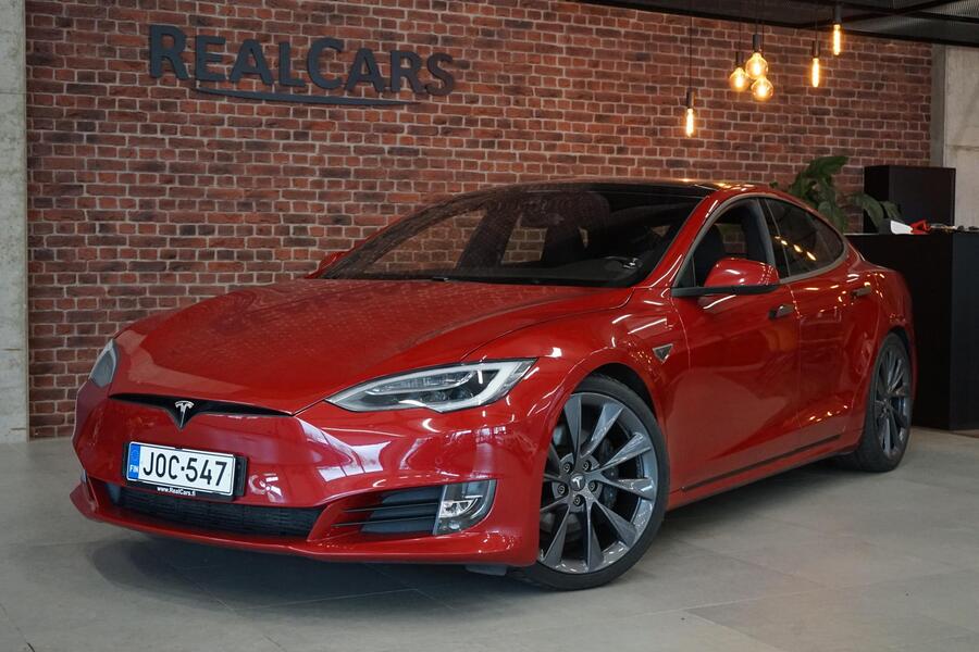 Tesla Model S vaihtoauto