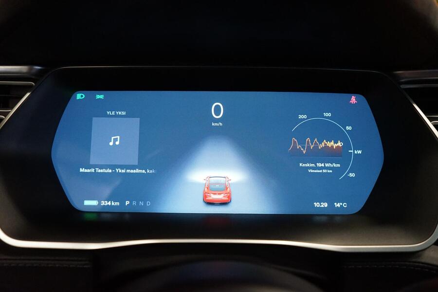 Tesla Model S vaihtoauto