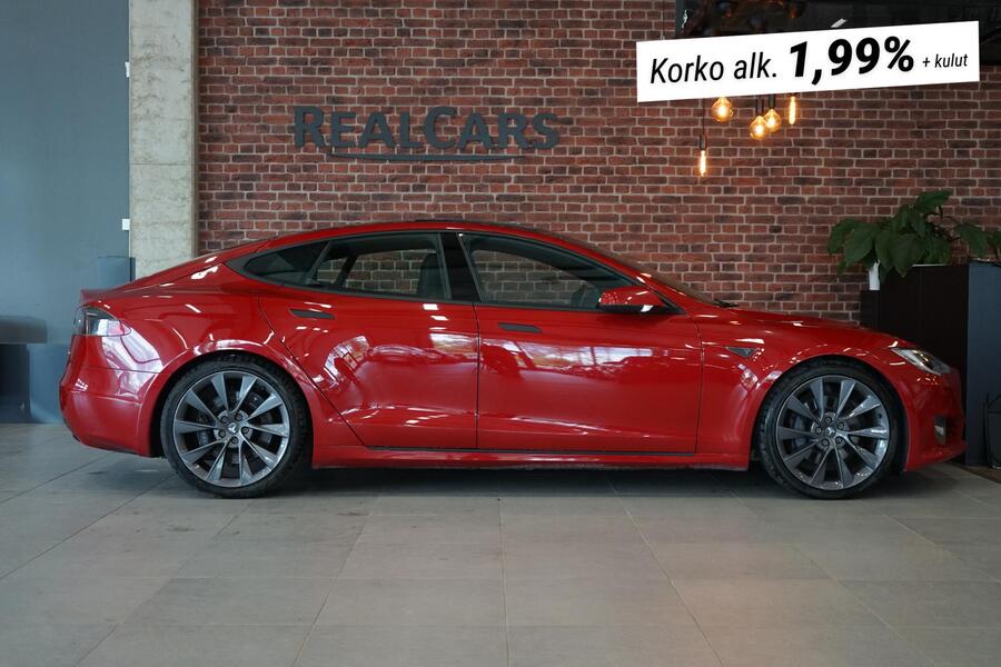 Tesla Model S vaihtoauto