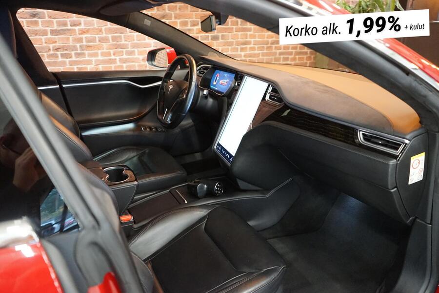 Tesla Model S vaihtoauto