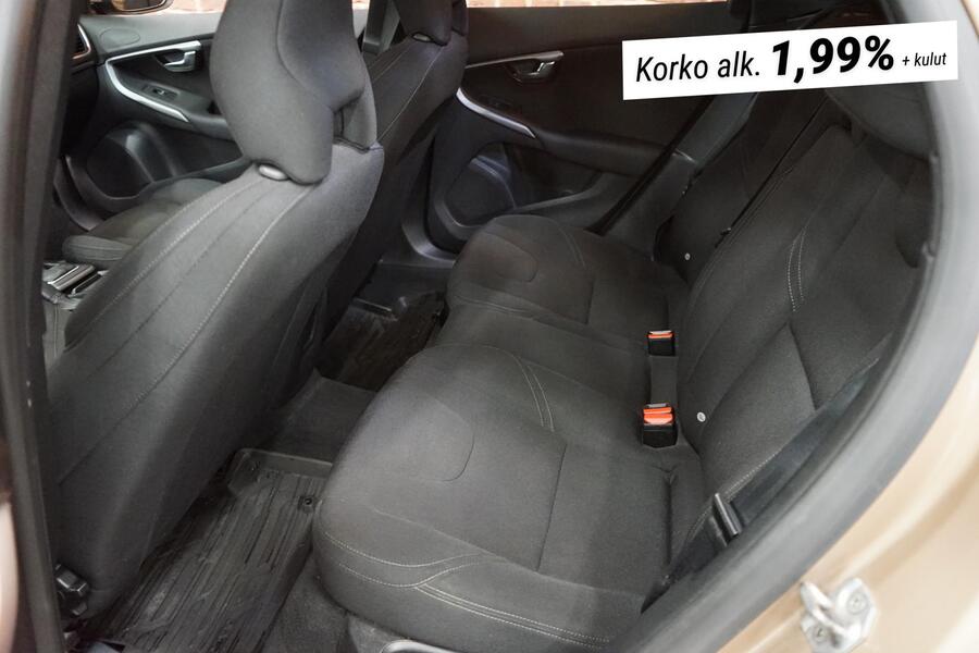 Volvo V40 vaihtoauto