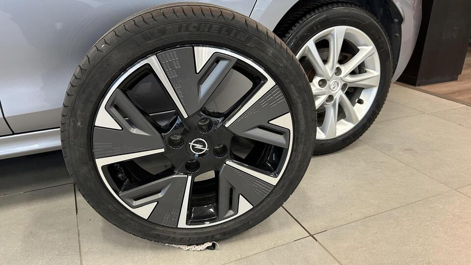 Opel Corsa-e vaihtoauto