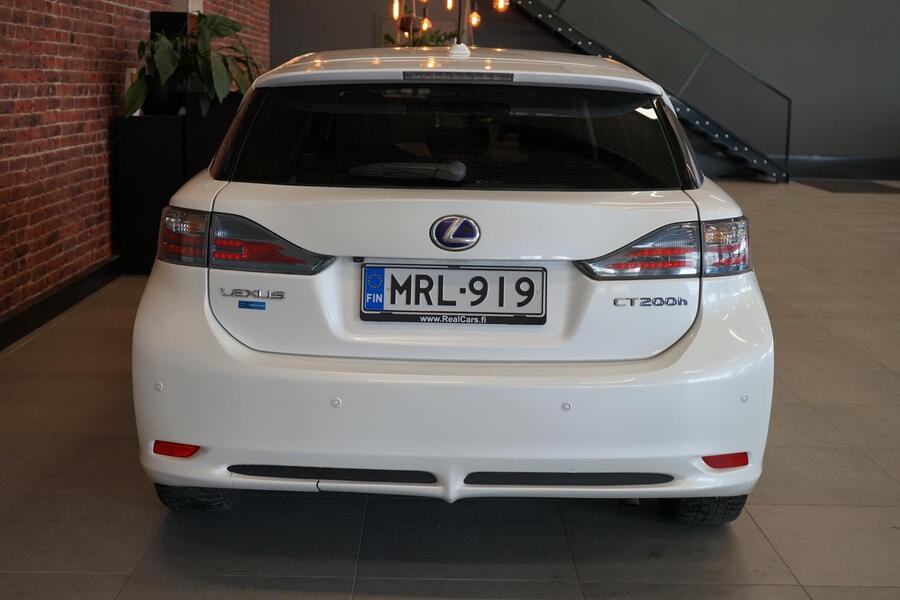 Lexus CT vaihtoauto