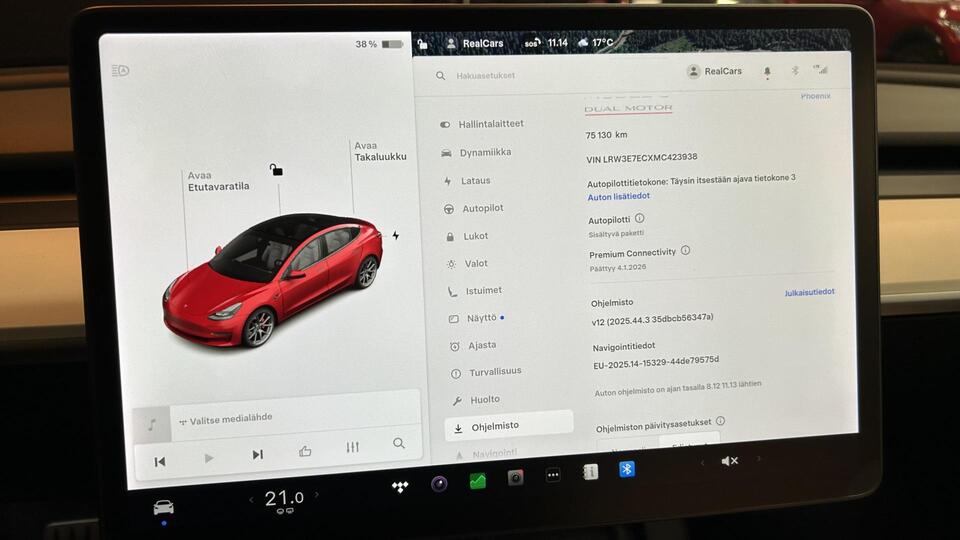 Tesla Model 3 vaihtoauto