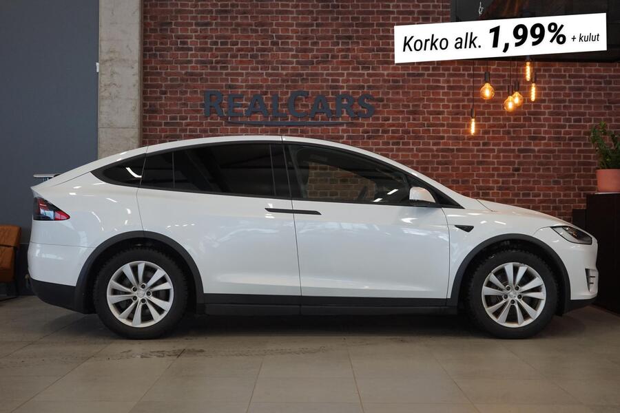 Tesla Model X vaihtoauto