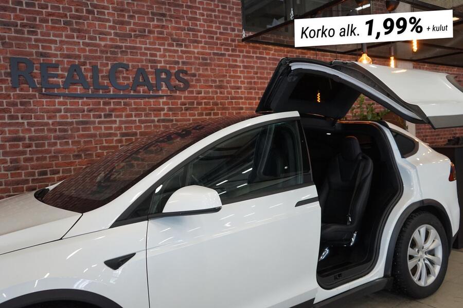 Tesla Model X vaihtoauto