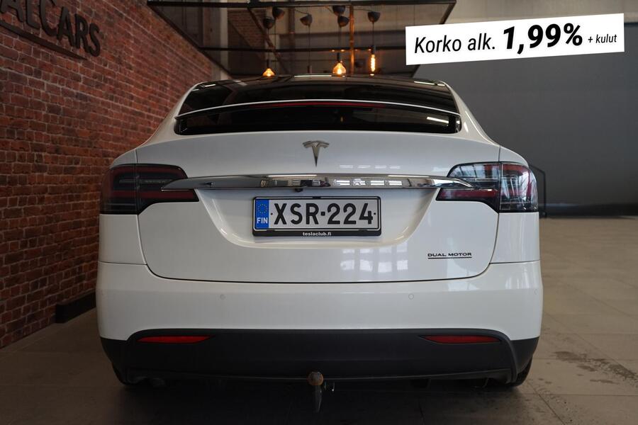 Tesla Model X vaihtoauto