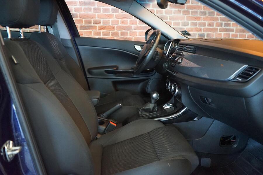Alfa Romeo Giulietta vaihtoauto