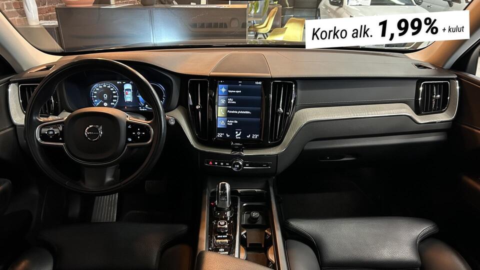 Volvo XC60 vaihtoauto