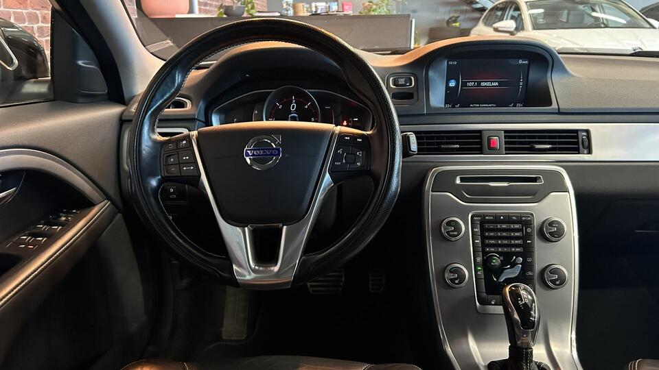 Volvo XC70 vaihtoauto