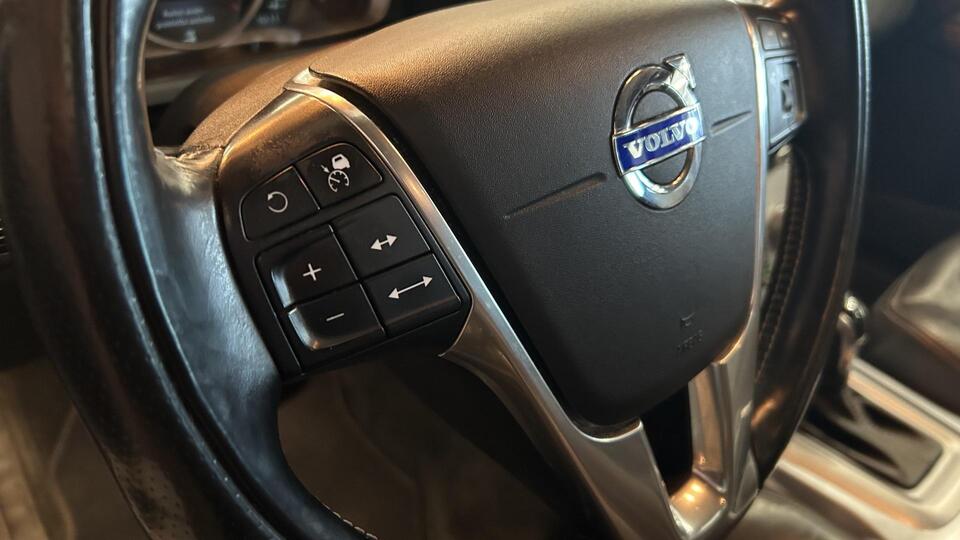 Volvo XC70 vaihtoauto