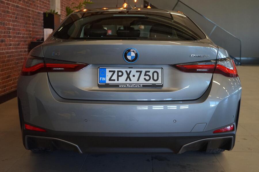 BMW i4 vaihtoauto