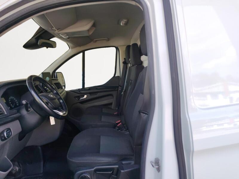 Ford Transit Custom vaihtoauto