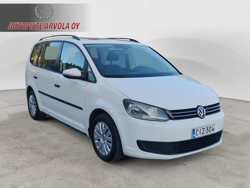 Volkswagen Touran vaihtoauto