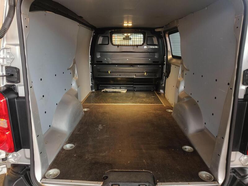 Toyota Proace vaihtoauto