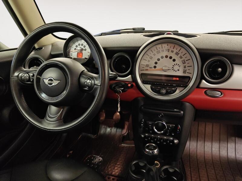 Mini Cooper vaihtoauto