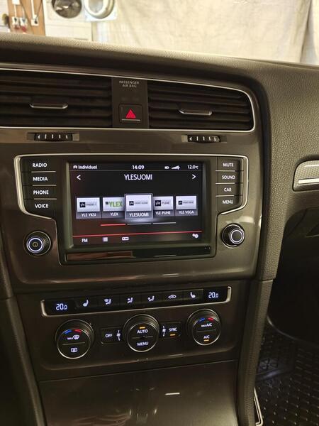 Volkswagen Golf vaihtoauto