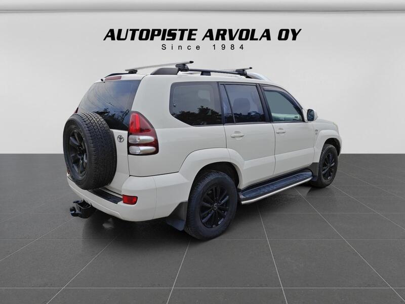Toyota Land Cruiser vaihtoauto