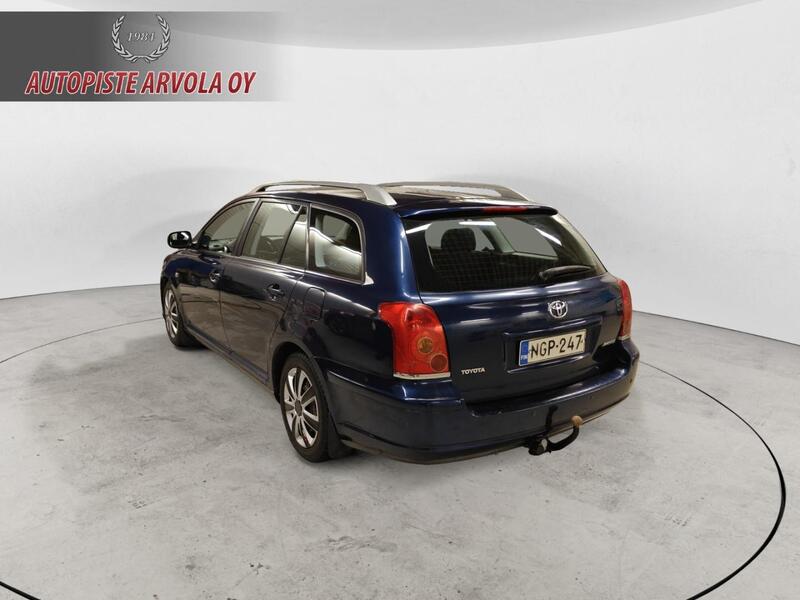 Toyota Avensis vaihtoauto