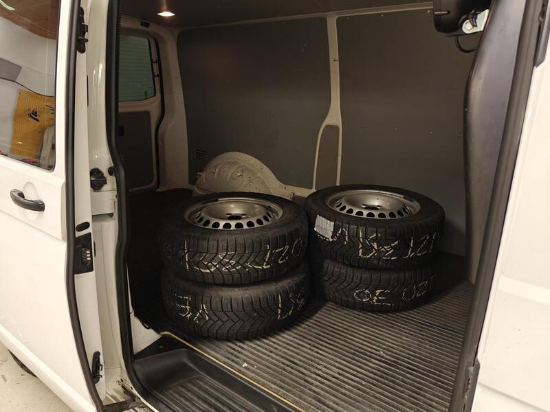 Volkswagen Transporter vaihtoauto