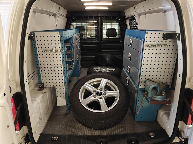 Volkswagen Caddy Maxi vaihtoauto