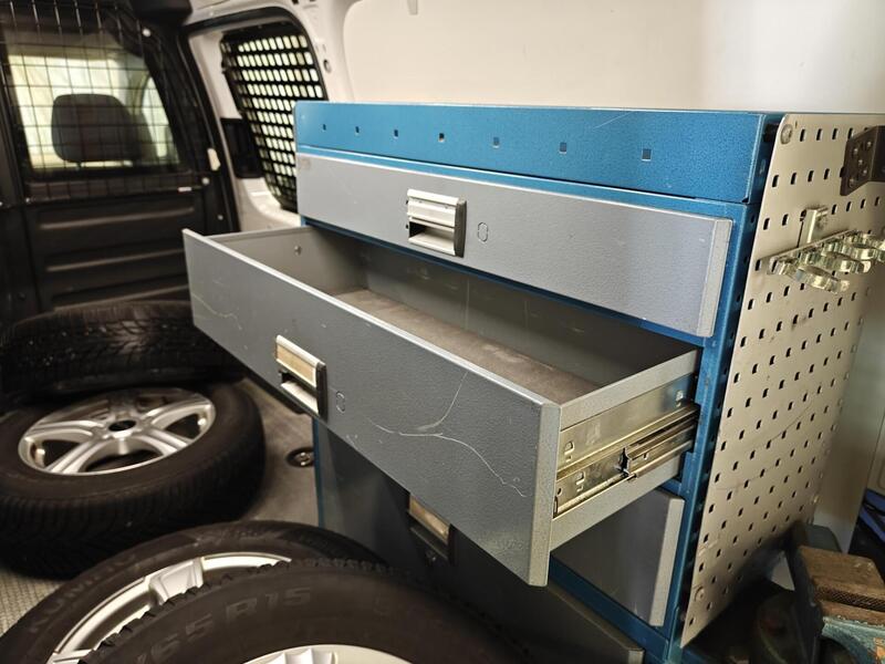 Volkswagen Caddy Maxi vaihtoauto