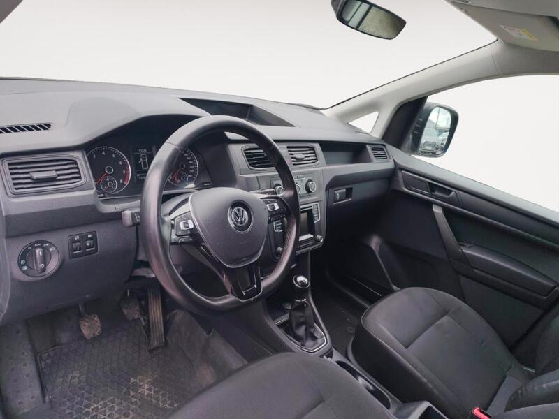 Volkswagen Caddy Maxi vaihtoauto