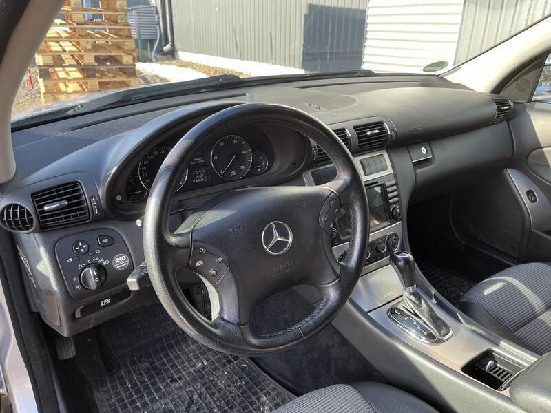 Mercedes-Benz C vaihtoauto