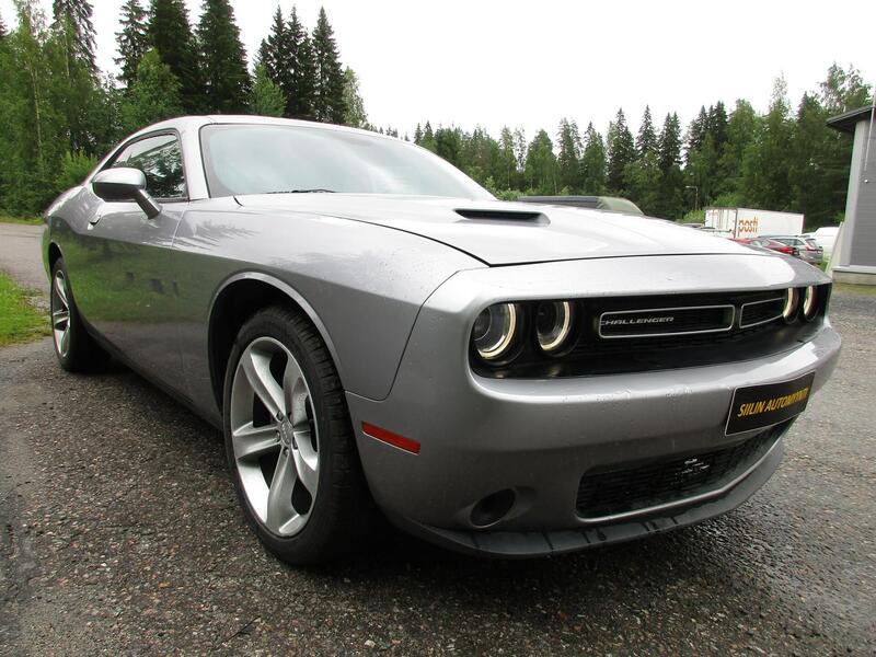 Dodge Challenger vaihtoauto
