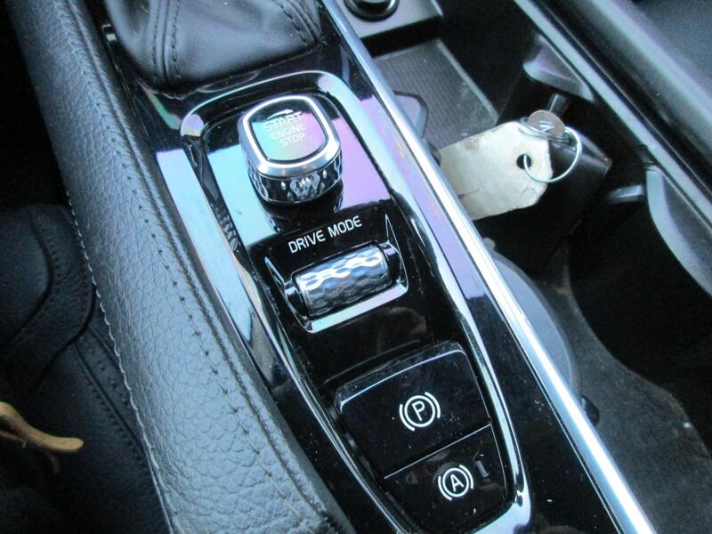 Volvo V90 Cross Country vaihtoauto