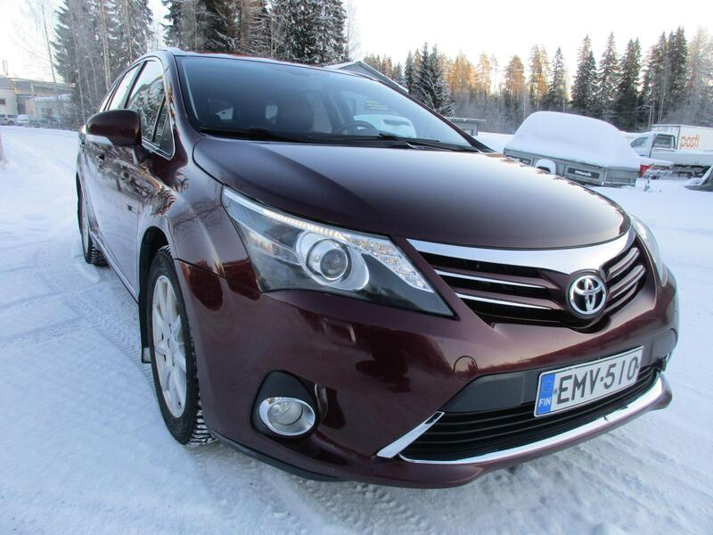 Toyota Avensis vaihtoauto