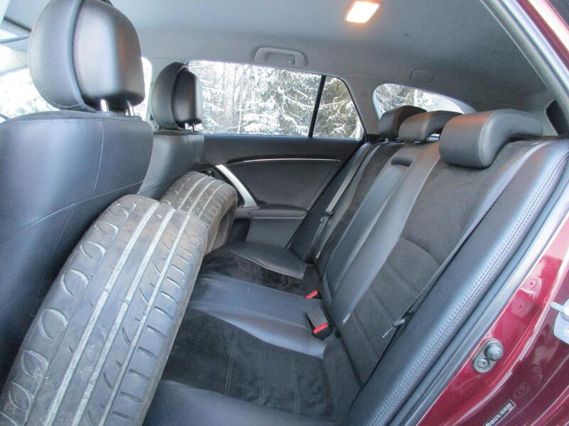 Toyota Avensis vaihtoauto