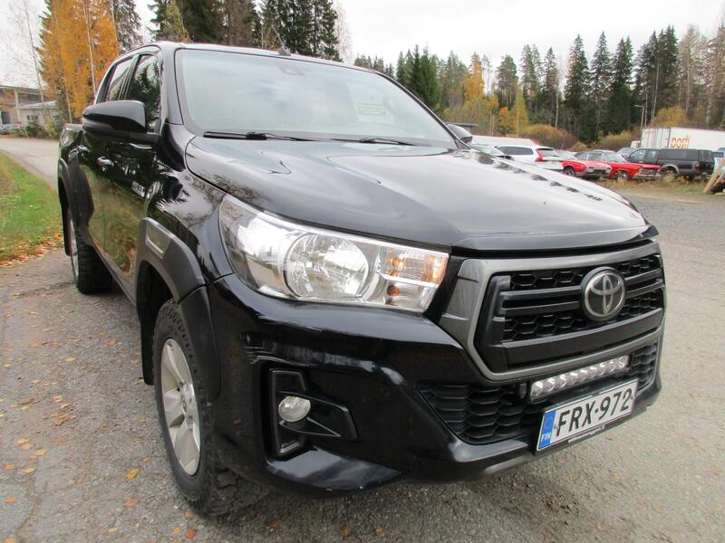 Toyota Hilux vaihtoauto