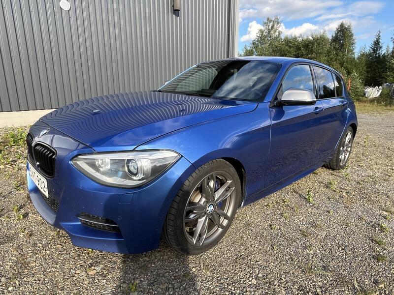 BMW M135i vaihtoauto