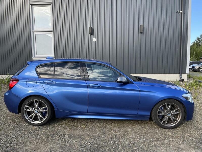 BMW M135i vaihtoauto