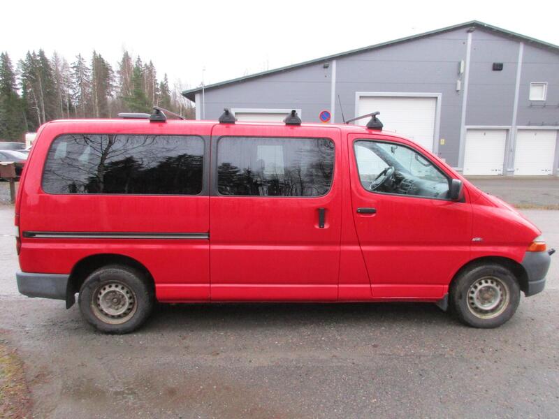 Toyota Hiace vaihtoauto