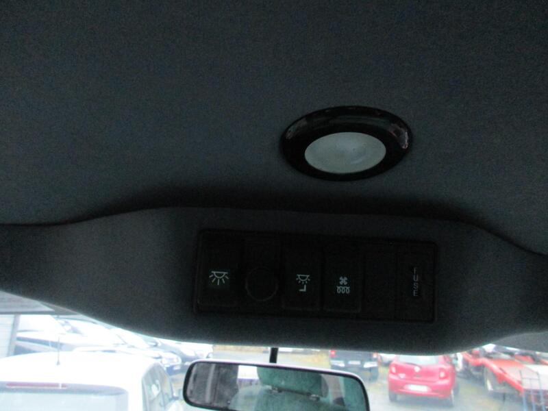 Toyota Hiace vaihtoauto