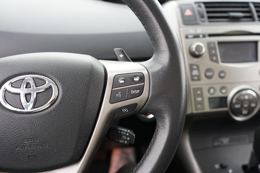 Toyota Verso vaihtoauto