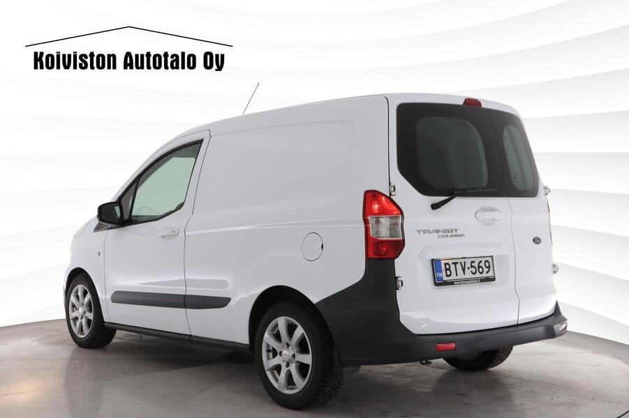 Ford Transit Courier vaihtoauto