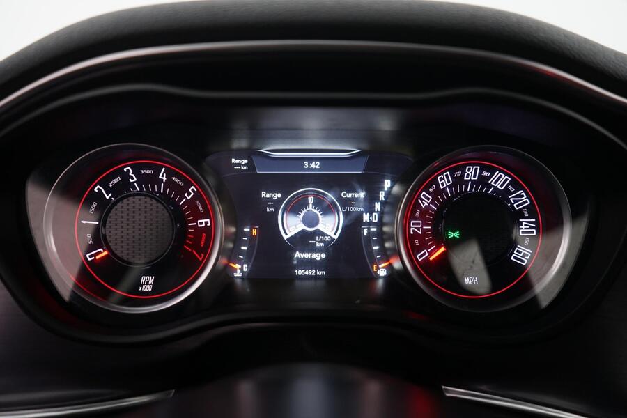 Dodge Challenger vaihtoauto