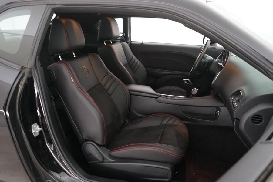 Dodge Challenger vaihtoauto