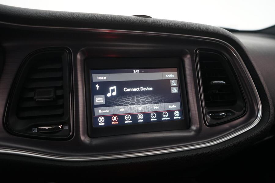 Dodge Challenger vaihtoauto