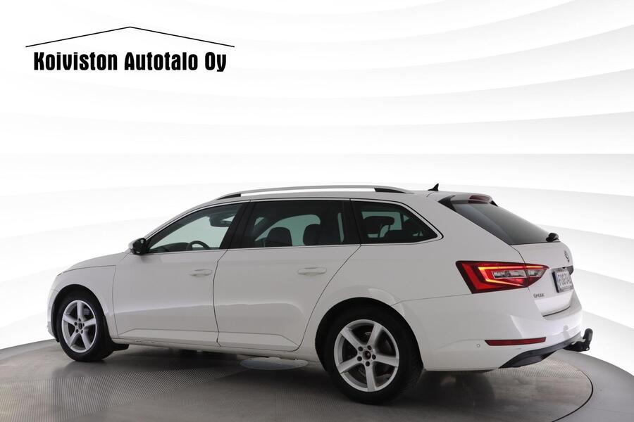 Skoda Superb vaihtoauto