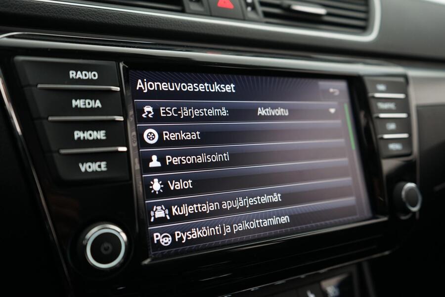 Skoda Superb vaihtoauto