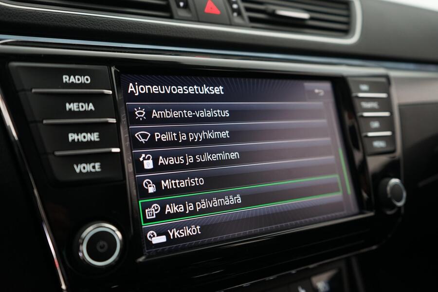 Skoda Superb vaihtoauto