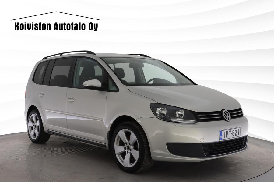 Volkswagen Touran vaihtoauto